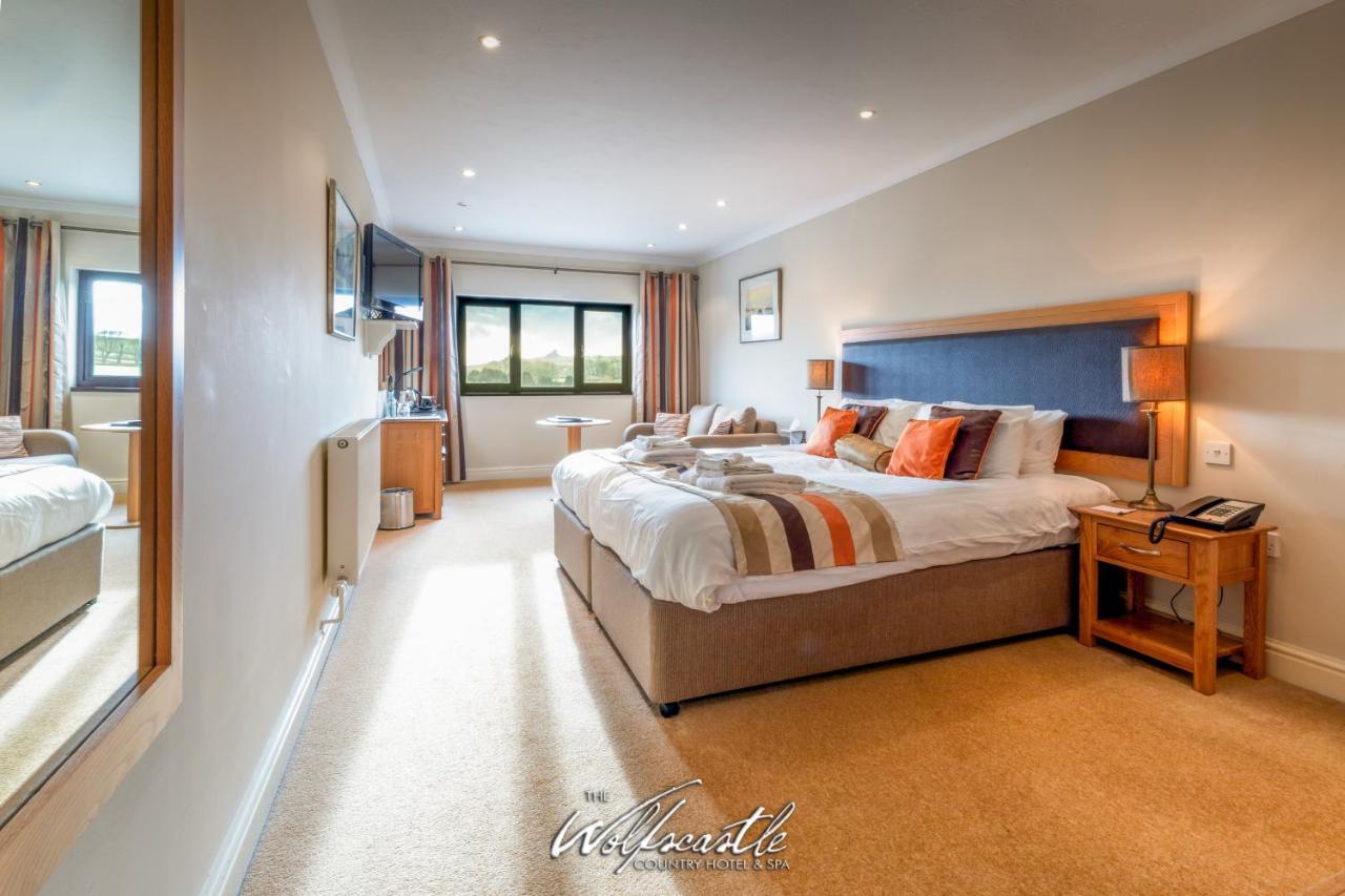 Wolfscastle Country Hotel Haverfordwest Extérieur photo