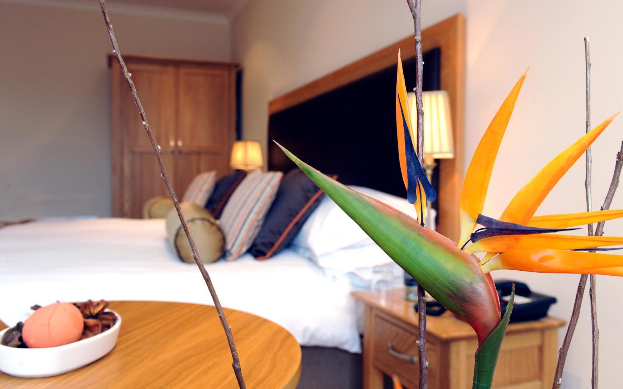 Wolfscastle Country Hotel Haverfordwest Extérieur photo