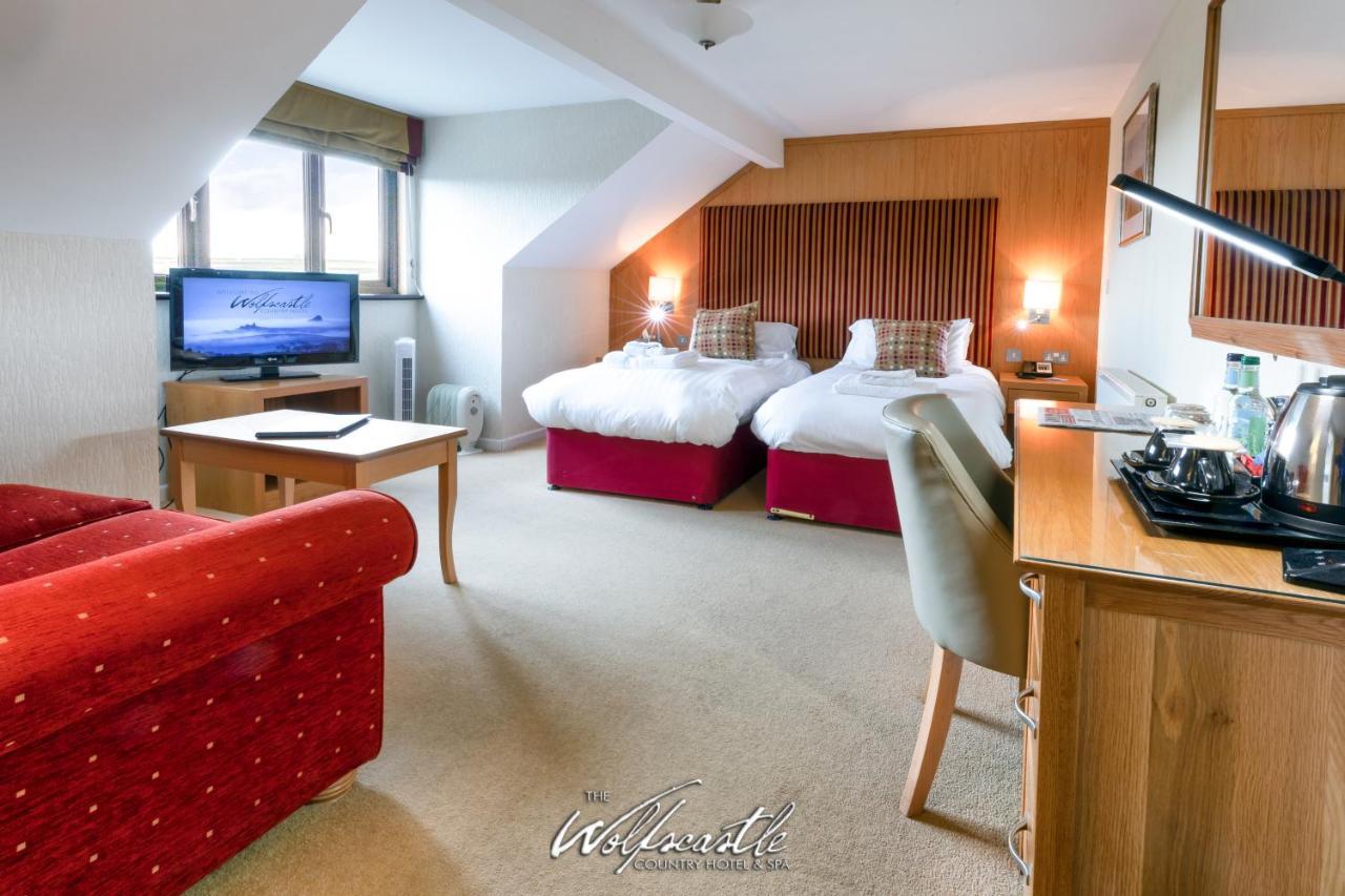 Wolfscastle Country Hotel Haverfordwest Extérieur photo