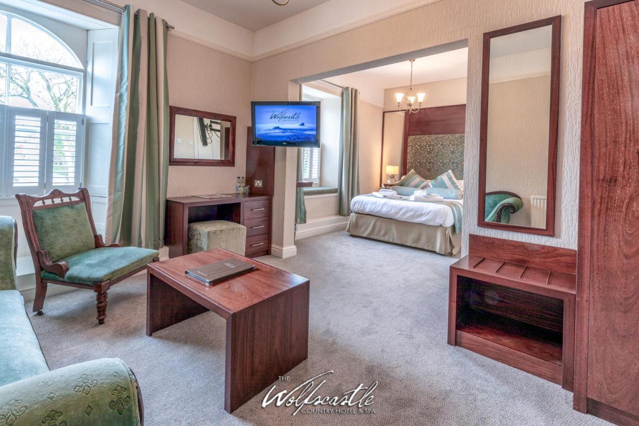 Wolfscastle Country Hotel Haverfordwest Extérieur photo