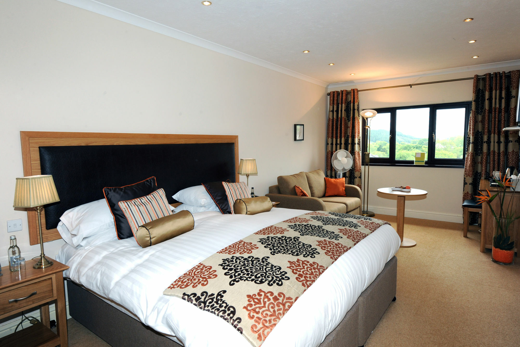 Wolfscastle Country Hotel Haverfordwest Extérieur photo