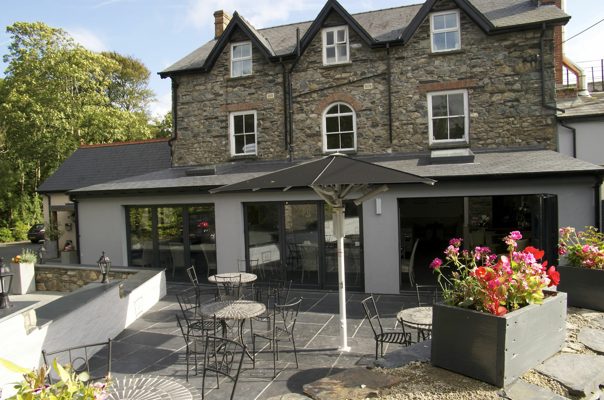 Wolfscastle Country Hotel Haverfordwest Extérieur photo
